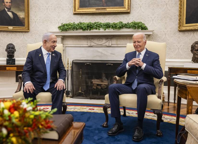 El primer ministro israelí, Benjamin Netanyahu con el presidente estadounidense, Joe Biden
