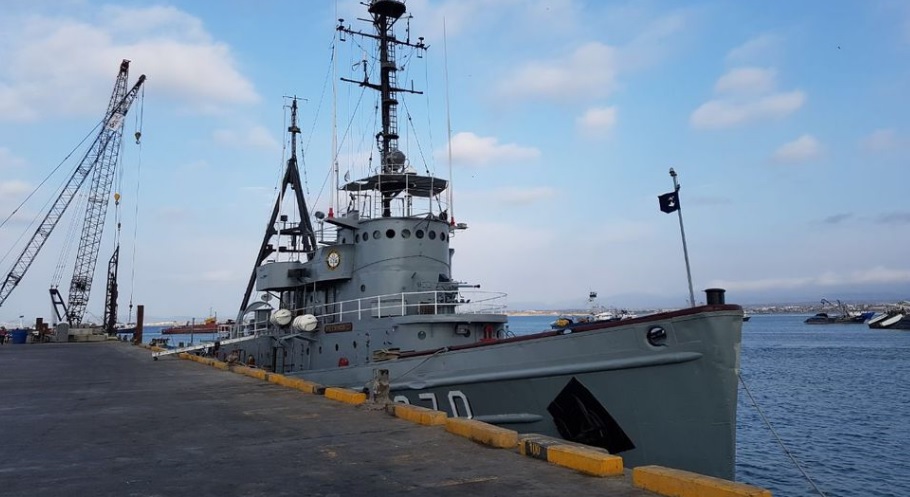 Armada levanta cerco epidemiológico al buque Chimborazo