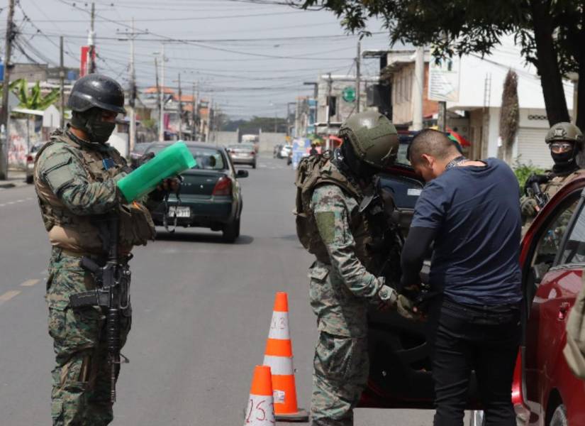 La Corte Constitucional declara inconstitucional el estado de excepción decretado en cinco provincias de la Costa