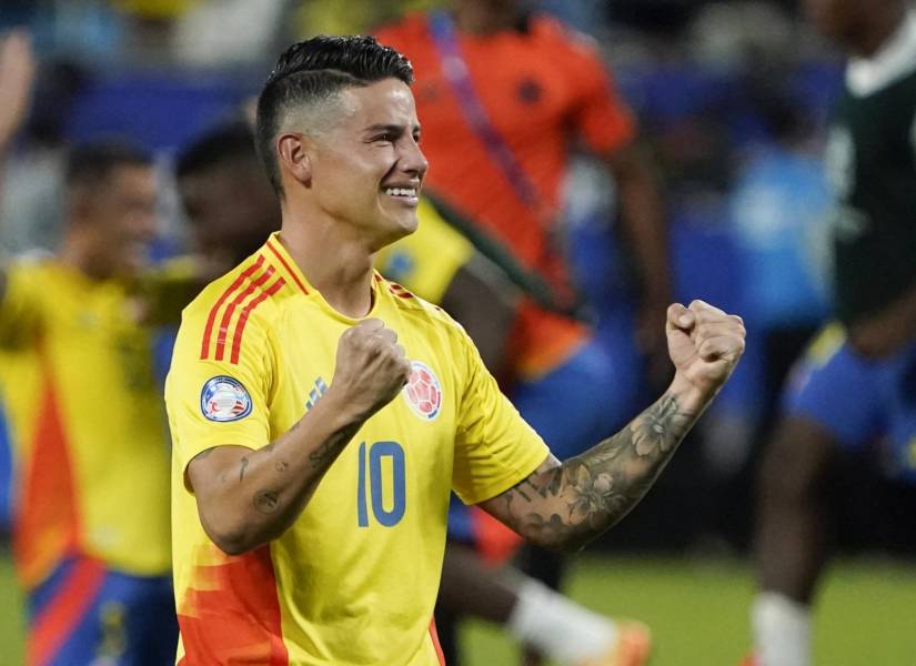Colombia's midfielder #10 James Rodriguez celebrates his team's win of the Conmebol 2024 Copa America tournament semi-final football match between Uruguay and Colombia at Bank of America Stadium, in Charlotte, North Caroline on July 10, 2024. (Photo by TIMOTHY A. CLARY / AFP)