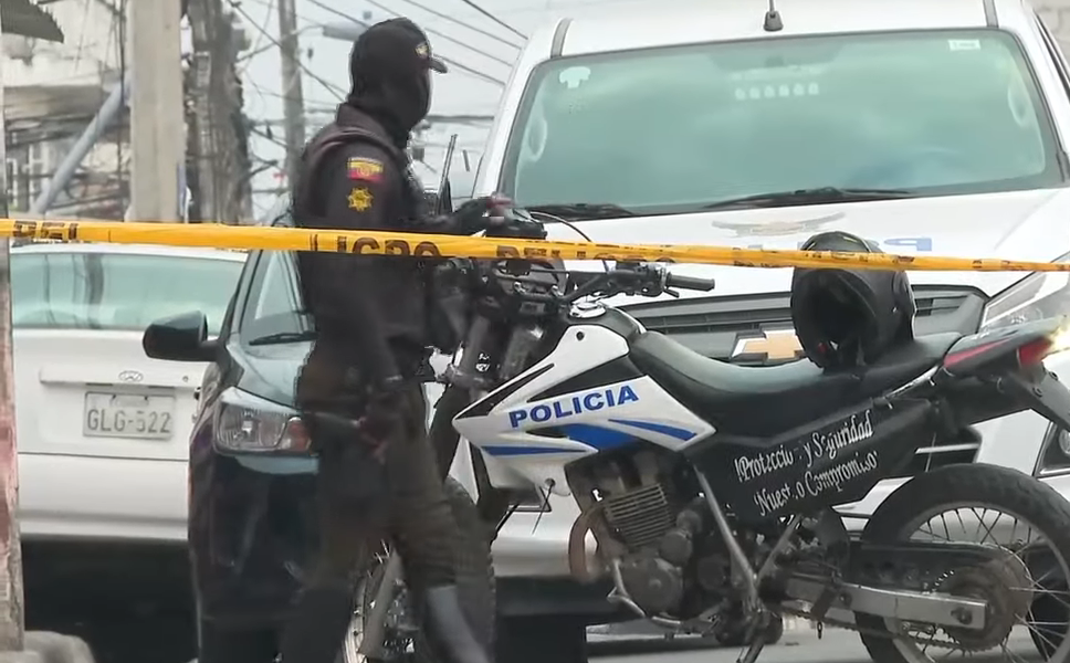 Un hombre que disparó a policías fue abatido en el suroeste de Guayaquil