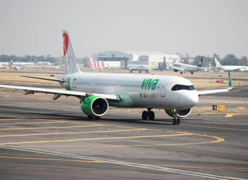 Avión de Viva.Aerobus que tuvo un aterrizaje de emergencia.