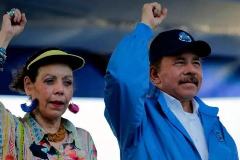 Daniel Ortega y su esposa, Rosario Murillo, que pasará de vicepresidenta a copresidenta.