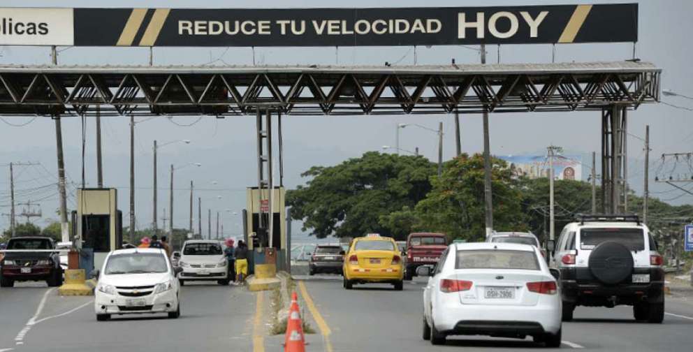 La vía Guayaquil-Salinas tendrá dos peajes